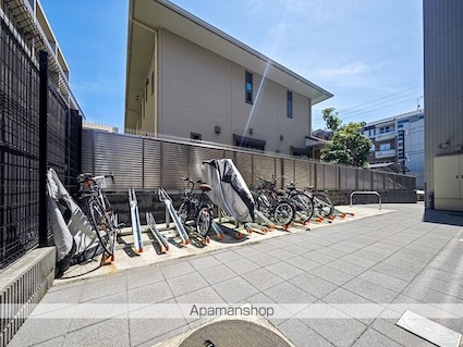 ハーモニーレジデンス文京千石[2K/25.5m2]の駐車場