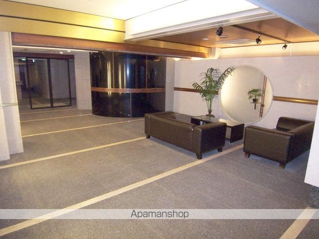 アビタシオン泉の外観写真