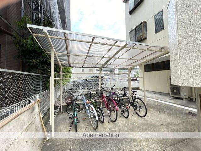 アーバンハイツの玄関写真