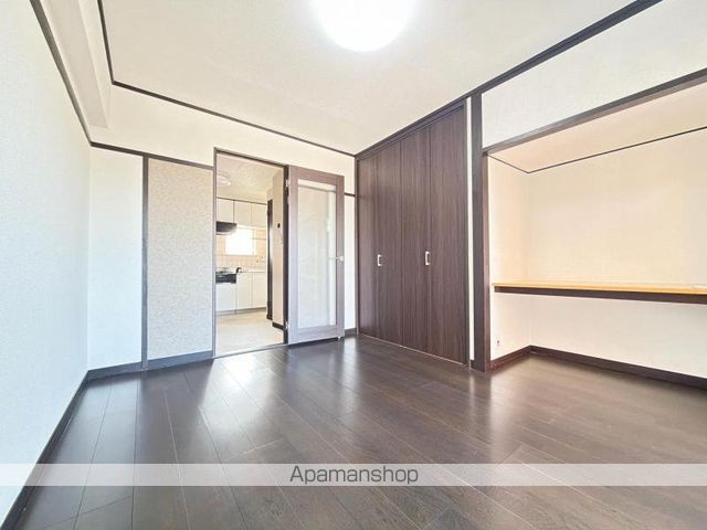 新川ハイツの内装写真