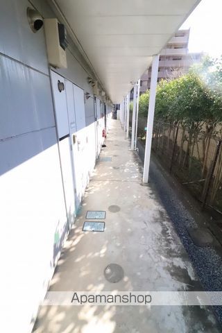 レオパレスフィエール[1K/23.18m2]のエントランス