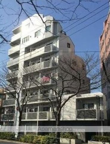 ライズ中野松が丘の玄関写真
