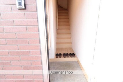 アメージング金色[1LDK/49.88m2]の玄関2