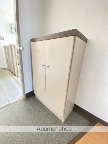 メゾンドールA館の内装写真
