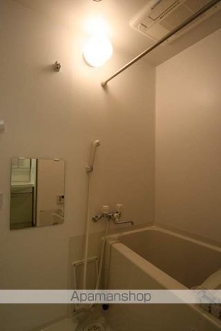 ウォールナット石橋の内装写真