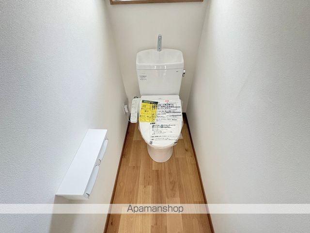 フロンティア・フィールRSの内装写真