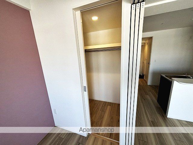 セレニテ江坂グランデの内装写真