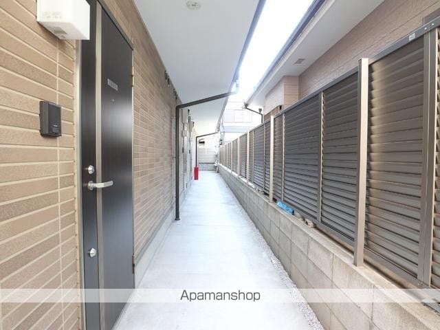 バロス大森の玄関写真