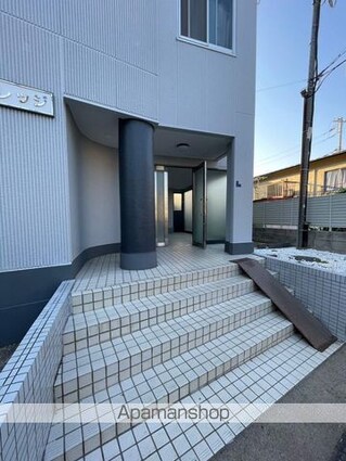 マイビレッジ[3LDK/64.26m2]のエントランス2