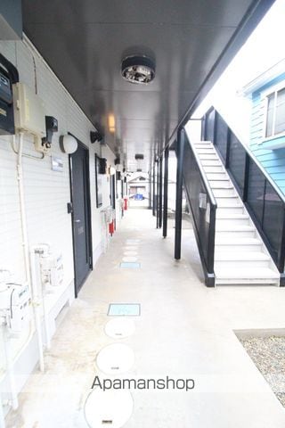 ヒルサイド三山の玄関写真