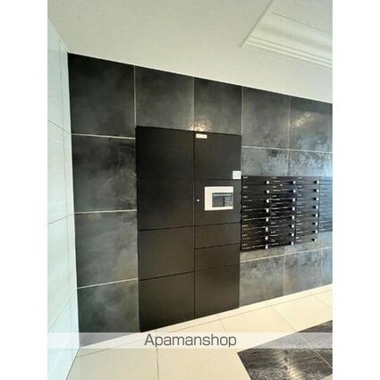 ＧＲＡＮＤＵＫＥ高辻[2LDK/63.86m2]の共用部2