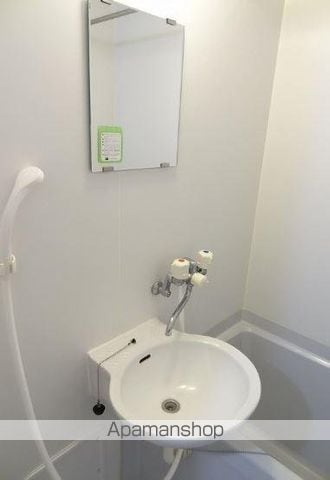レオパレスVINGHTSIXの内装写真