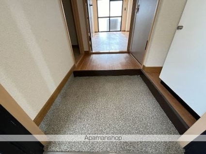 ネオクレスト壱番館[1LDK/39.38m2]の玄関