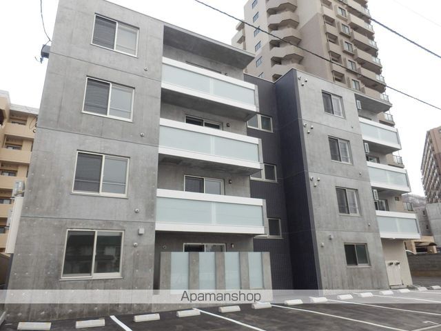 クレストハウス1816の外観写真
