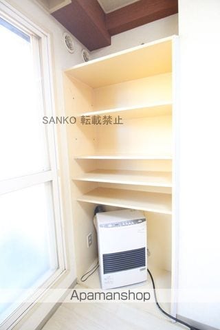 丸岡ビルの内装写真