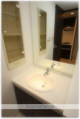 カスタリア堺筋本町の内装写真