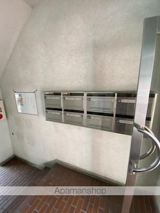 レジデンス栗林[2LDK/50.76m2]の共用部1