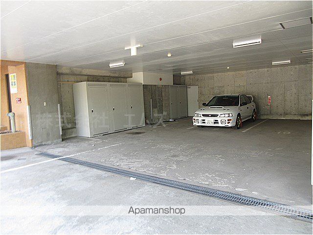 平岸パークヒルハイツの玄関写真
