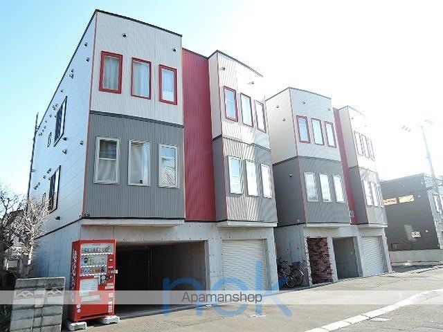 LEE SPACE栄町の外観写真