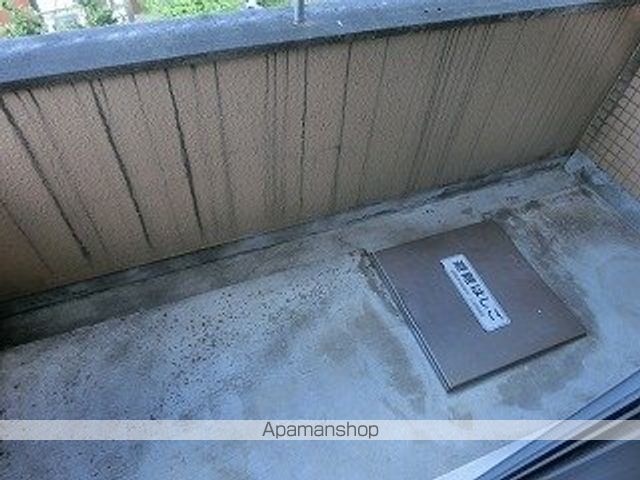 サンワロイヤル長江の内装写真