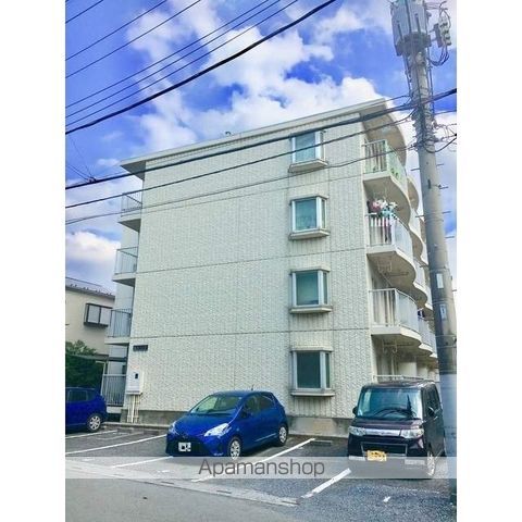 丸新ハイツの外観写真