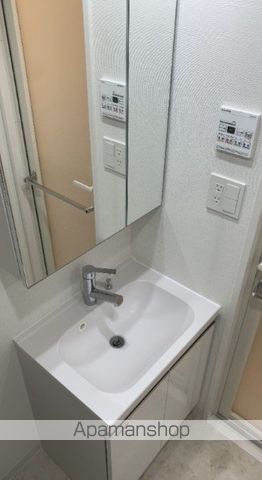 リヴシティ横濱石川町の内装写真