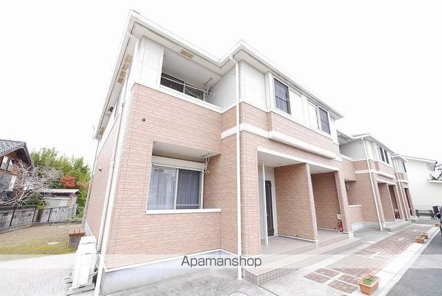 HOPE HOUSEの玄関写真