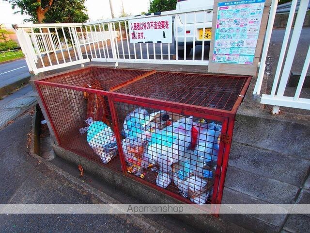 エンデバー[2K/45m2]のエントランス