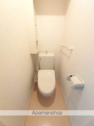 ＪＲ山陽本線 東尾道駅 バス乗車時間：5分 最寄りバス停で下車 徒歩6分 3階建 築8年の内装写真