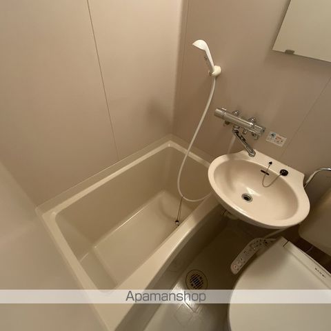 クリスタルマンションの内装写真