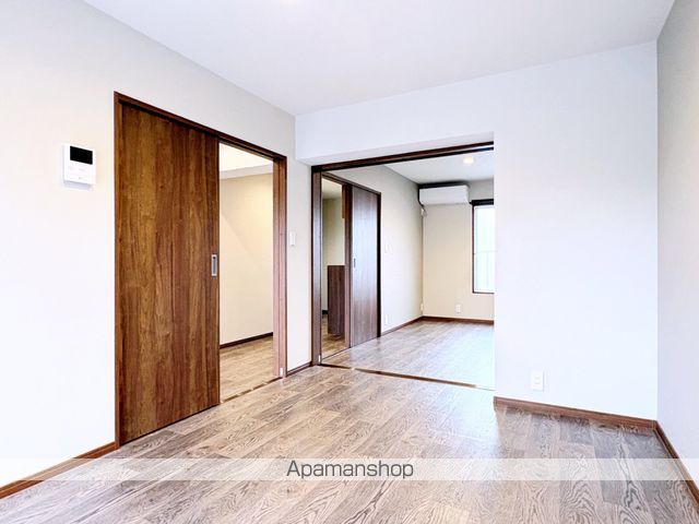マンション司の内装写真