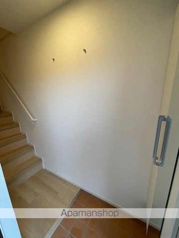 アルバスラピスIIIの内装写真