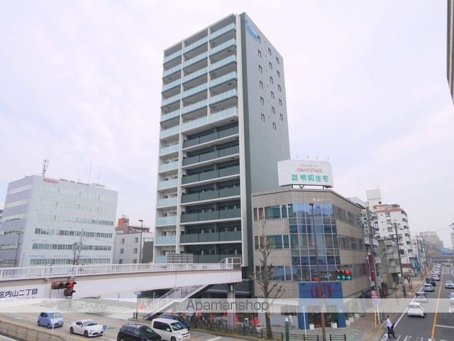 プレサンスジェネ千種内山IIの外観写真