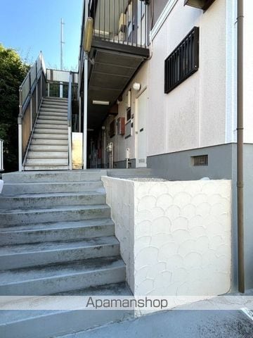 CASA AZの玄関写真