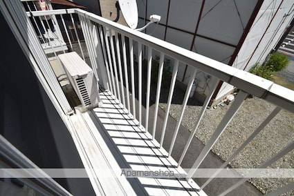 メゾン・ポワール[2DK/35.3m2]のバルコニー