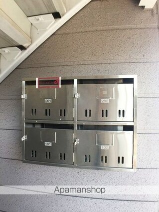 ニューエルディム横山Ａ[2LDK/55m2]の共用部2