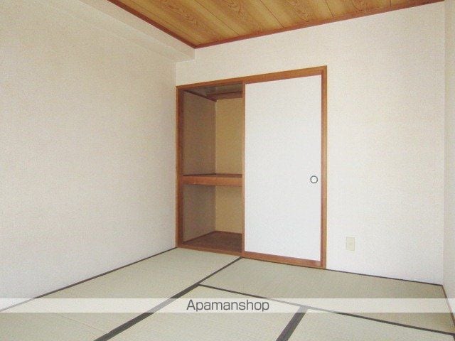 グリーンディヒルズ桜井Cの内装写真