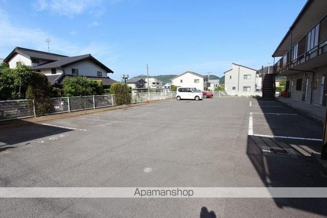 フォブール上里[3DK/57.75m2]の駐車場