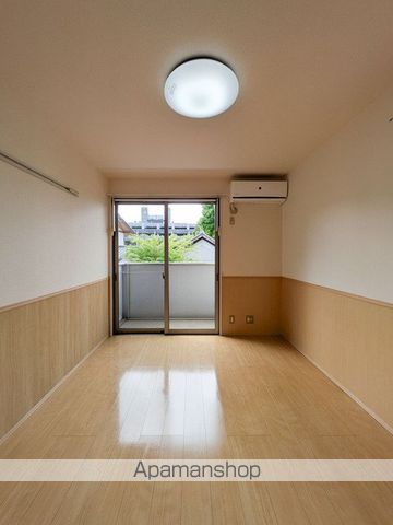 さいたま市緑区 2階建 築17年の内装写真