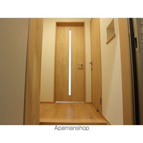 GRANDTIC緑の内装写真