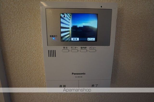 羽島市 2階建 築9年の内装写真