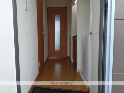 香川県坂出市西大浜北１丁目[1K/23.18m2]の玄関