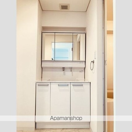 東京都小金井市梶野町２丁目[2LDK/52.2m2]の洗面所