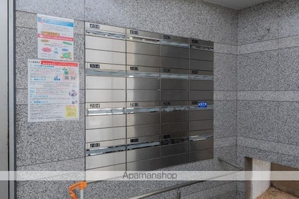 プレシャスタイム松島[1K/33.68m2]の共用部2