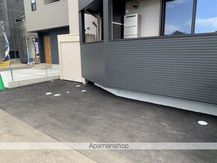 広島県広島市安佐南区川内３丁目[1LDK/31.94m2]の駐車場