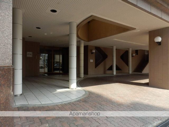 グランヴィスタ円山公園の玄関写真