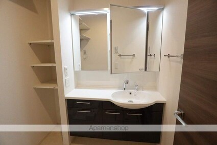 Ｄーｒｏｏｍ宮沢町貸家[3LDK/81.02m2]の洗面所