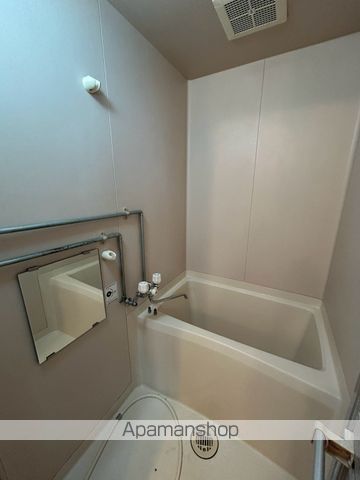 グラナダ77の内装写真