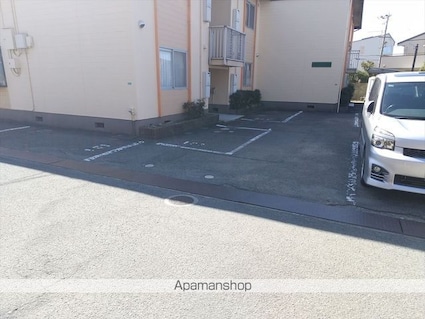 和歌山県和歌山市砂山南２丁目[3DK/45.81m2]の駐車場2