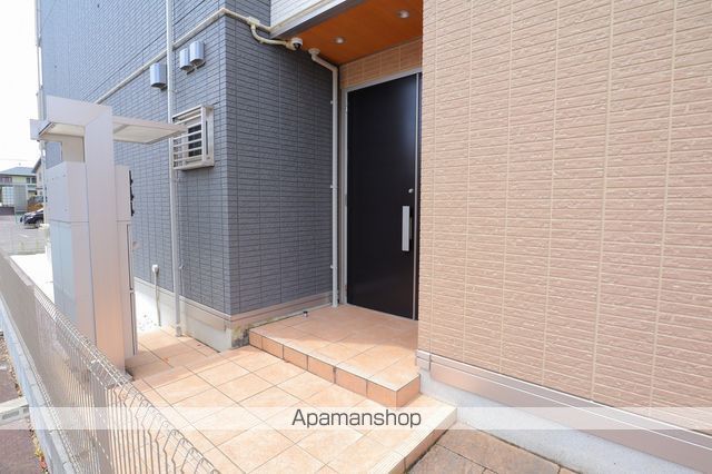 SALUD PRIMERO折立の玄関写真